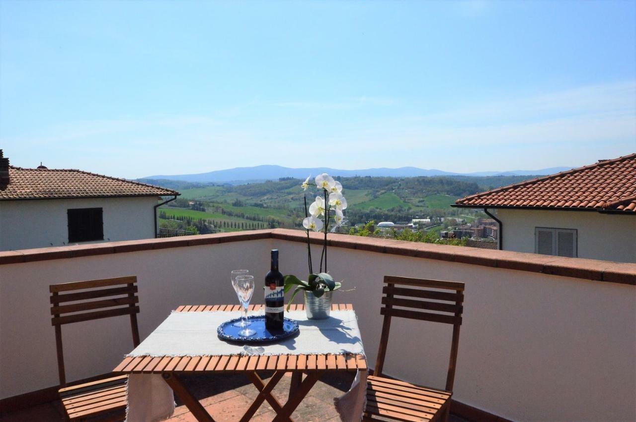 Ferienwohnung La Casa Di Chloe Poggibonsi Exterior foto